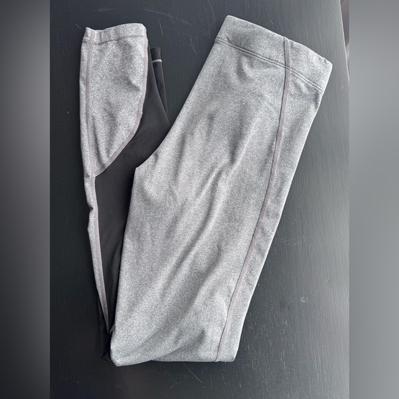 NIKE PRO Gray Leggings - Picture 3 of 10